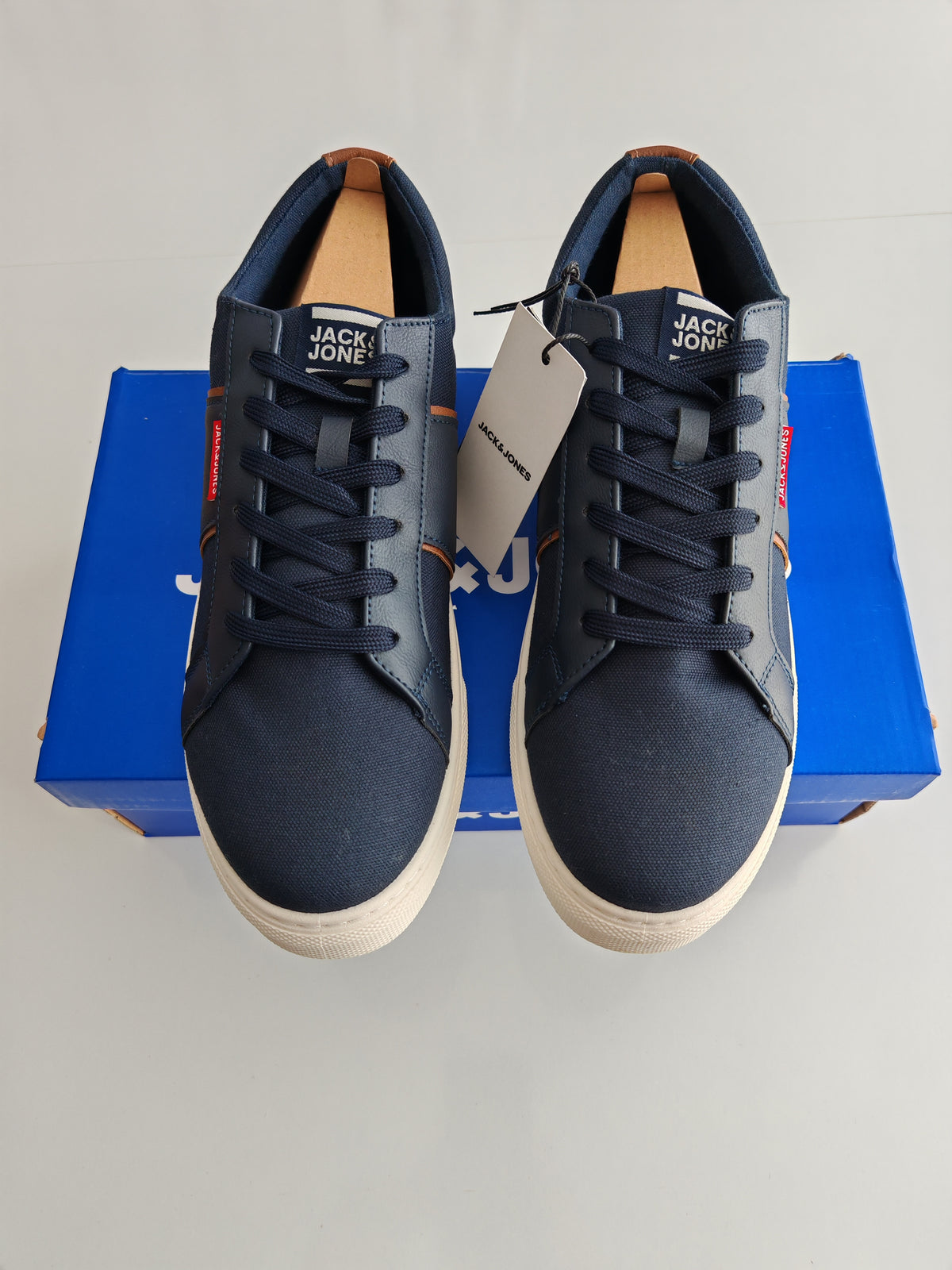 Pantofi sport barbati marimea 42 si 44 Jack&Jones