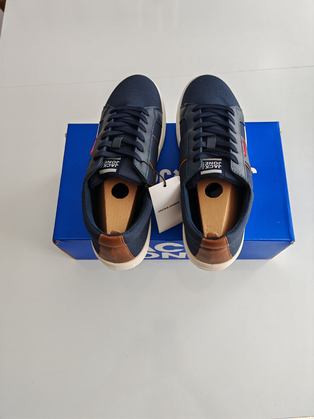 Pantofi sport barbati marimea 42 si 44 Jack&Jones