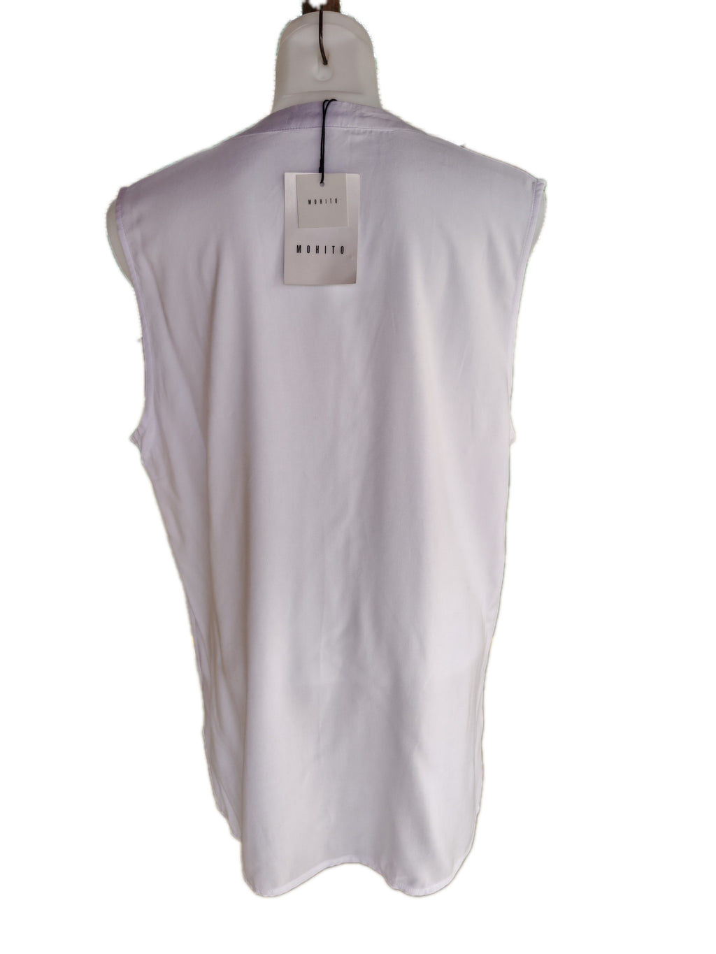 Bluza eleganta fara maneci marimea 46  MOHITO