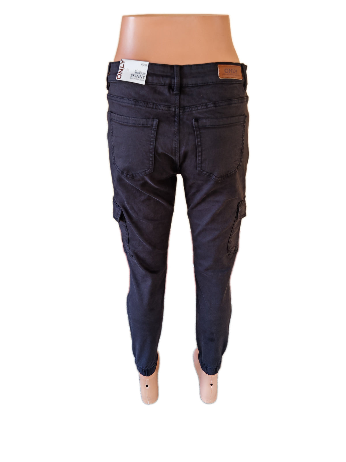 Pantaloni dama marimea 40, 42